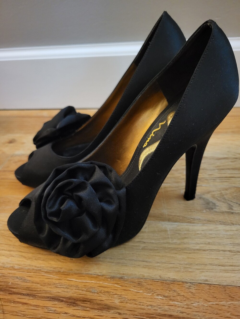 Nina Ethela Satin Heels